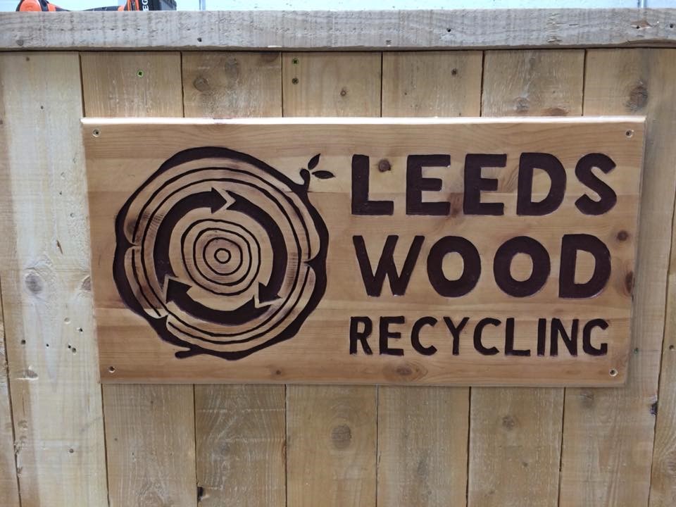 leeds-sign